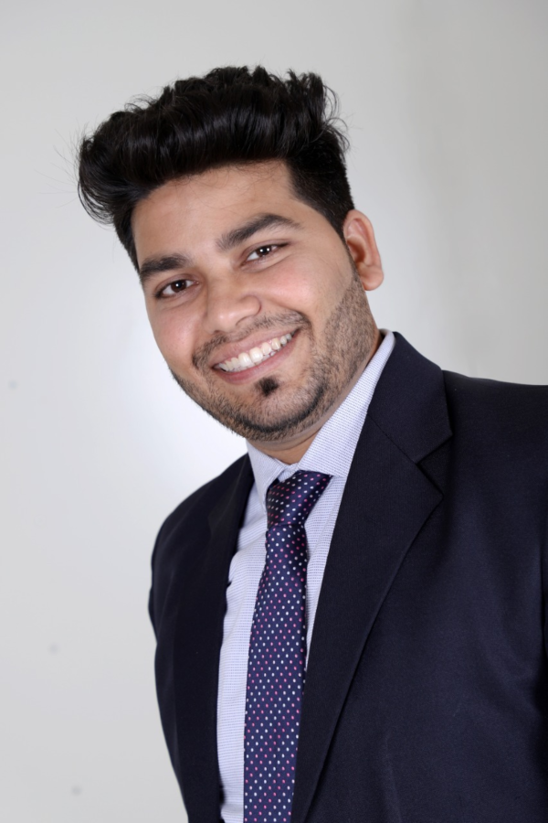 Ashutosh Tiwari | Digital Marketing Associate